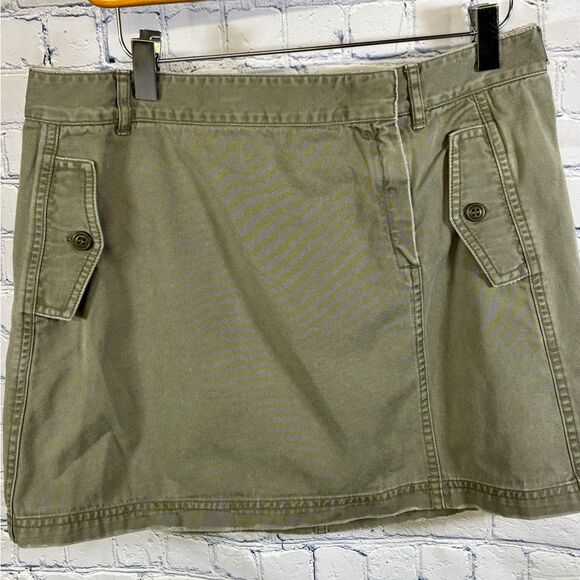 J Crew Olive Khaki Vacation Preppy Collegiate Casual Classic Mini Skirt 10 - Picture 1 of 10